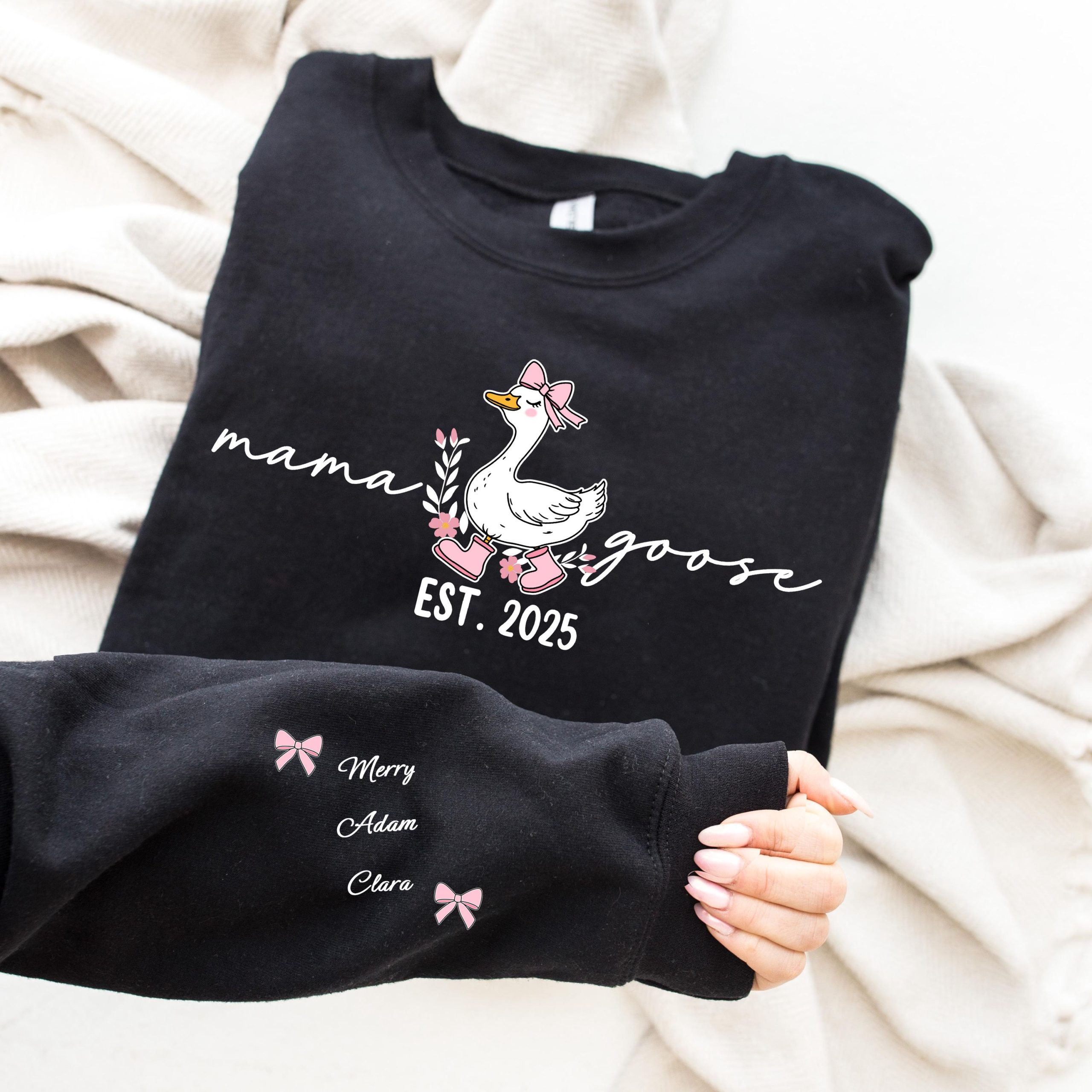 Custom Mama Goose Sweat, Personalized Est Goose Mama and Name Kids on Sleeve, Mother's Day, Birthday Gift for Mama