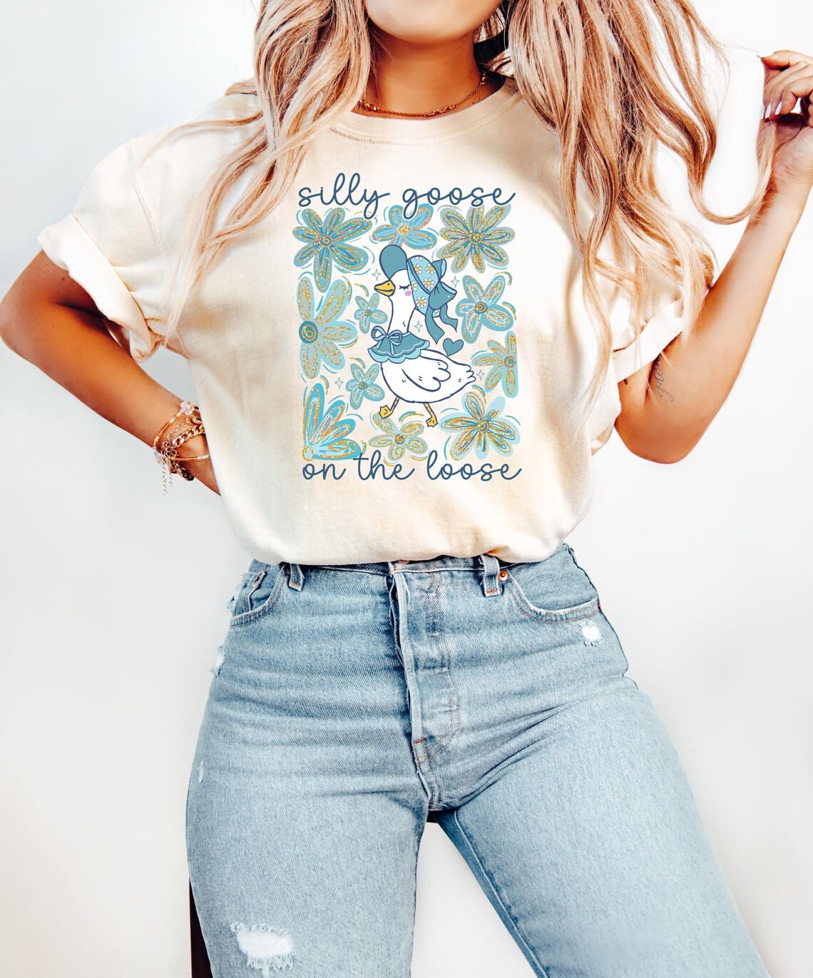 Retro Silly Goose, Silly Goose On The Loose, Cowgirl, Funny Western Tee, Funny Graphic Tee, 90s Aesthetic T-Shirt, Happy Mother's Day, The Best Gift for Women
