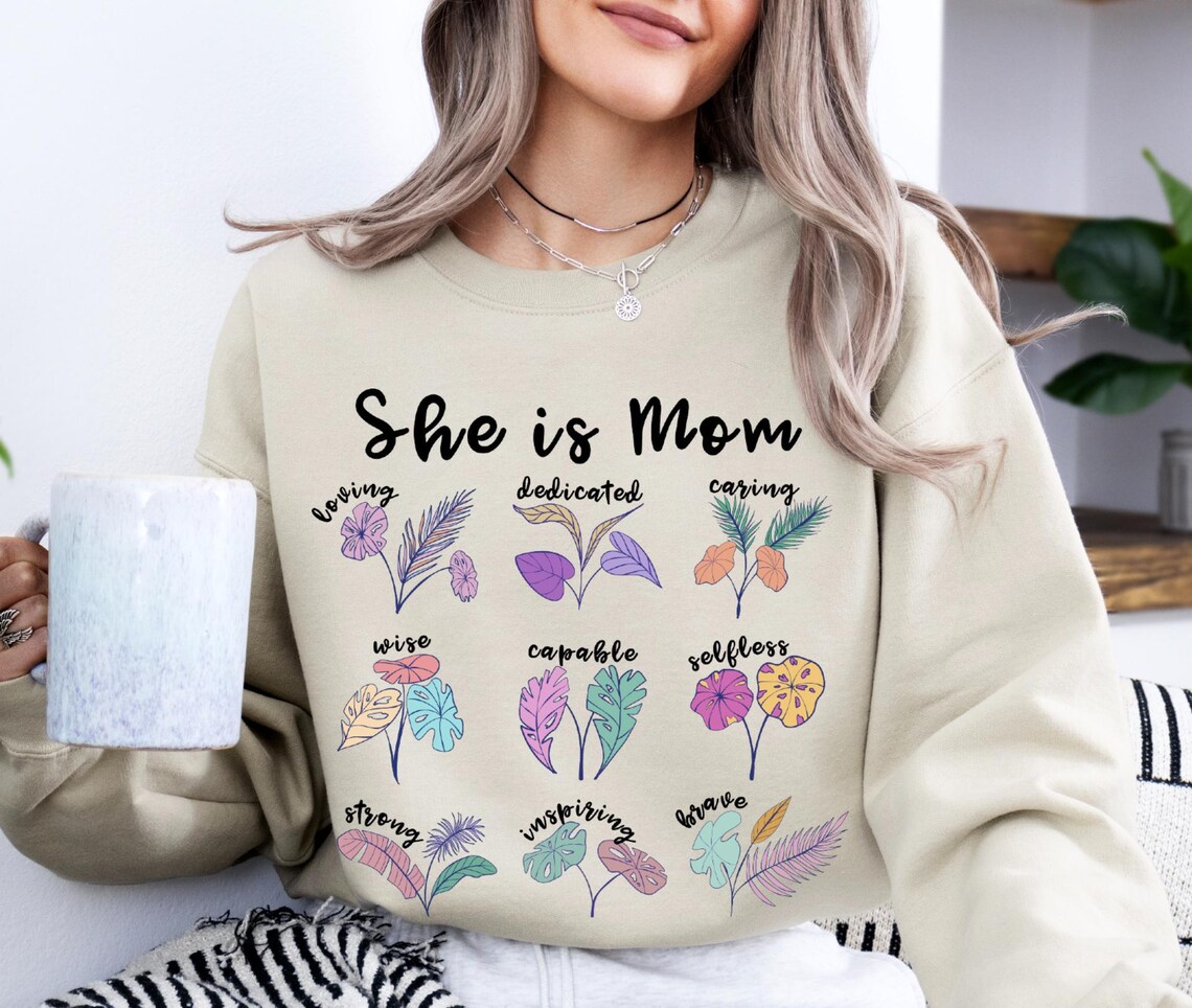 She is Mom, Cute Mama, Vintage, Mom with Wild Flowers Sweatshirt, Retro Mother, Mother's Day Gift