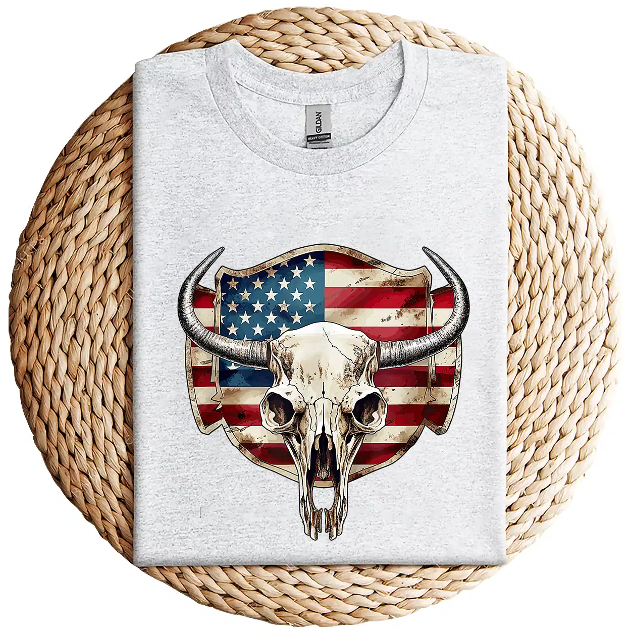 Vintage Cow Bull Cattle Skull T-Shirt – Western Patriotic US Flag Graphic Tee – Rodeo Country Style – American Flag Skull Shirt for Men & Women