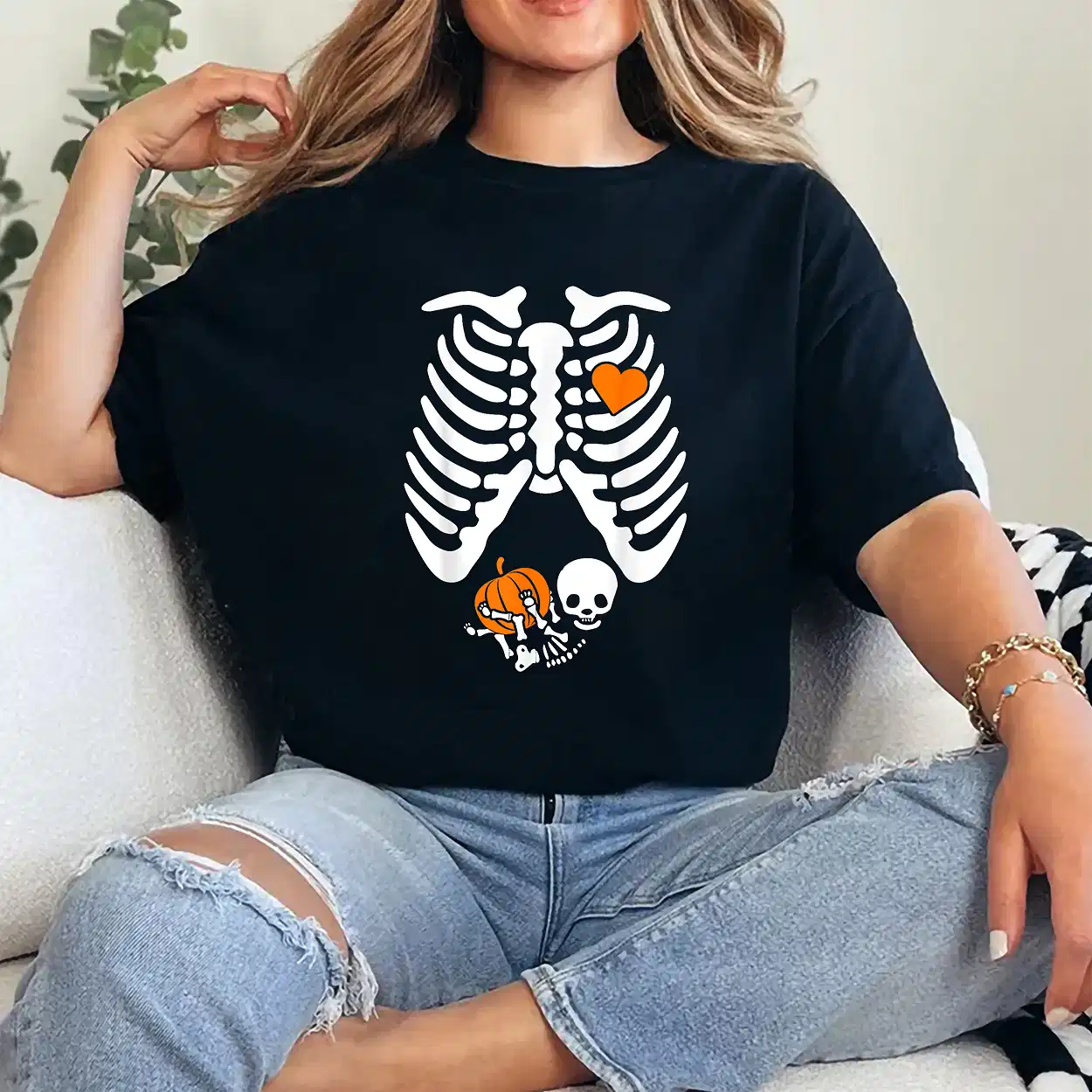 Women Skeleton Pregnancy Announcement Mom Halloween T-Shirt - Unisex, Gift for Halloween Day,  Gift for Mama