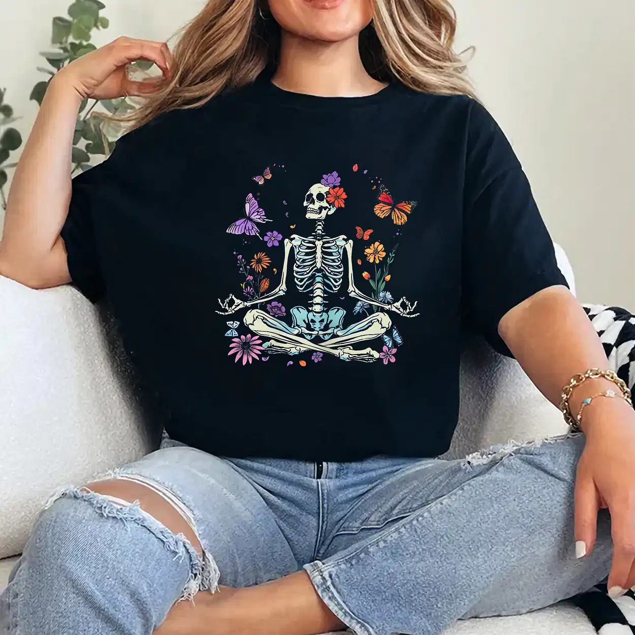 Women Yoga Skeleton Halloween Funny Meditating Skeleton Mama T-Shirt - Unisex, Gift for Halloween Day,  Gift for Mama